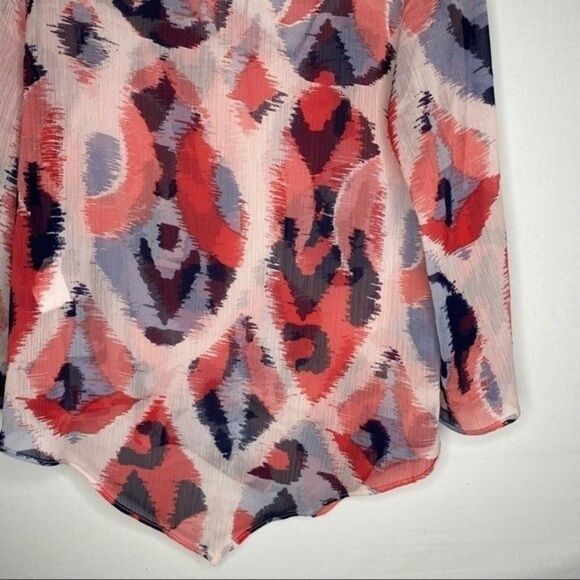 Banana Republic Top Women's S Pink Blue Pattern Sheer Asymmetrical Hem Tie Neck - Picture 8 of 10